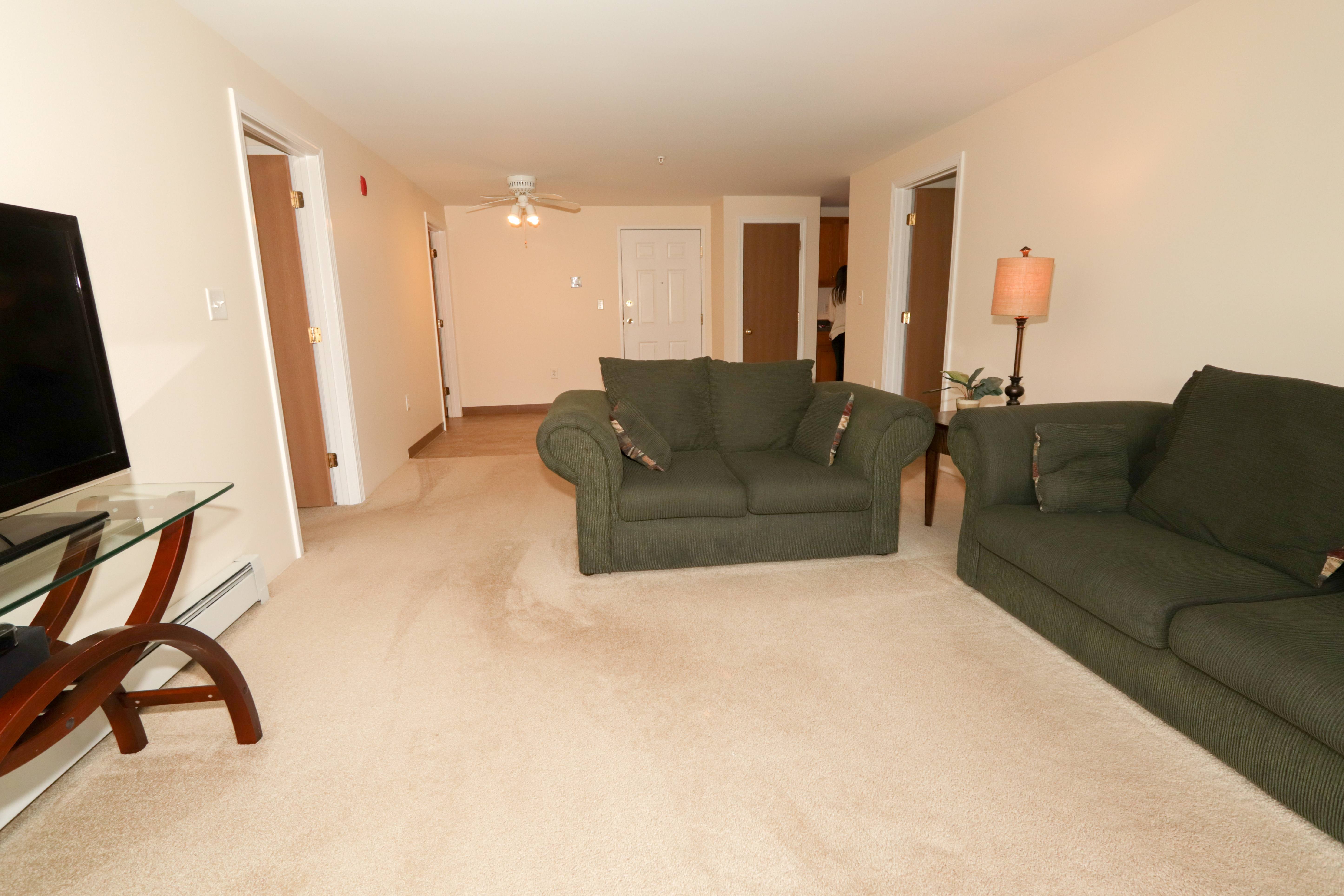 Milford condo for sale at Quarrywood Green 59 Ponemah Hill Rd Apt 2-LL2 Milford NH 03055 living dining room