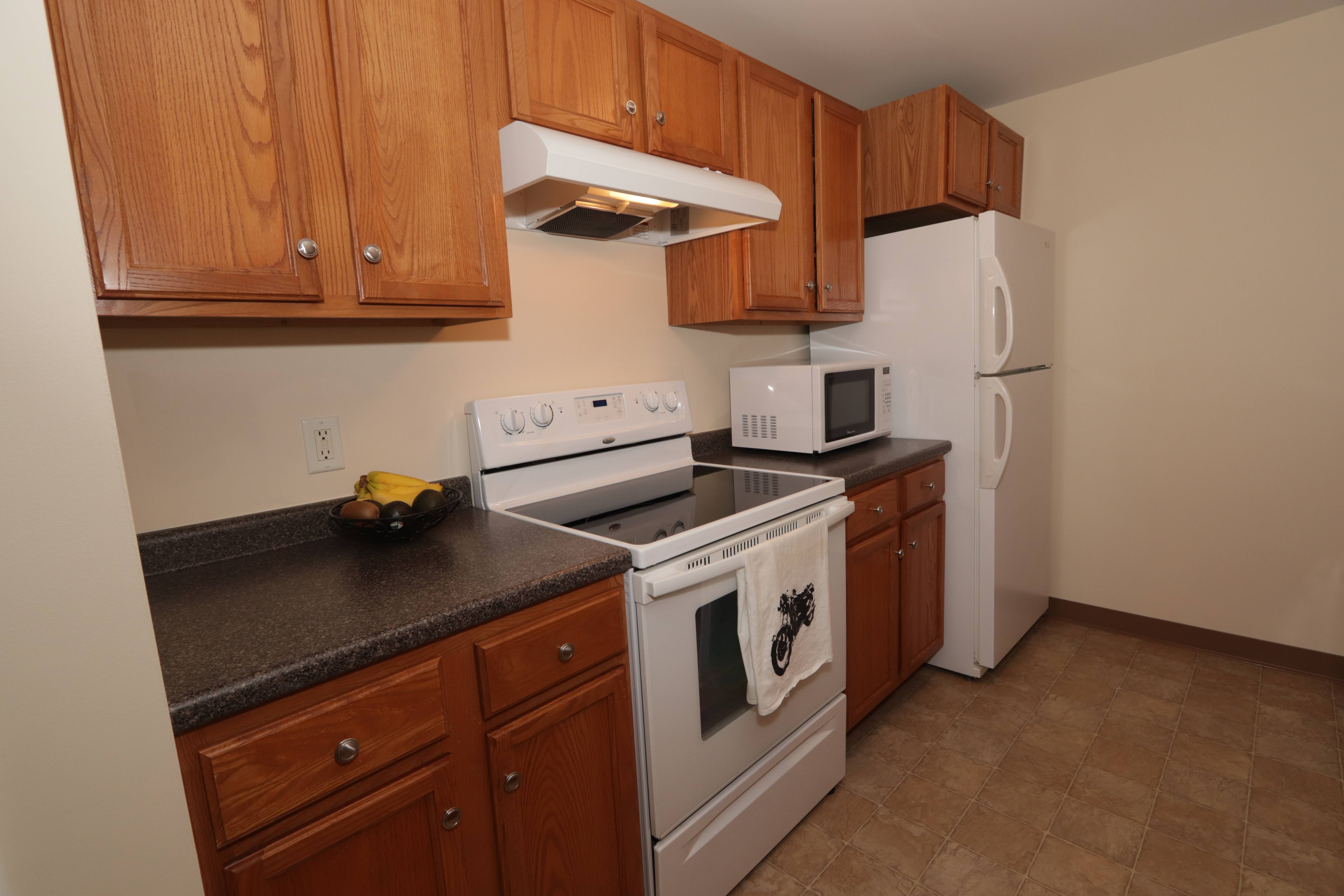 Milford condo for sale at Quarrywood Green 59 Ponemah Hill Rd Apt 2-LL2 Milford NH 03055 kitchen