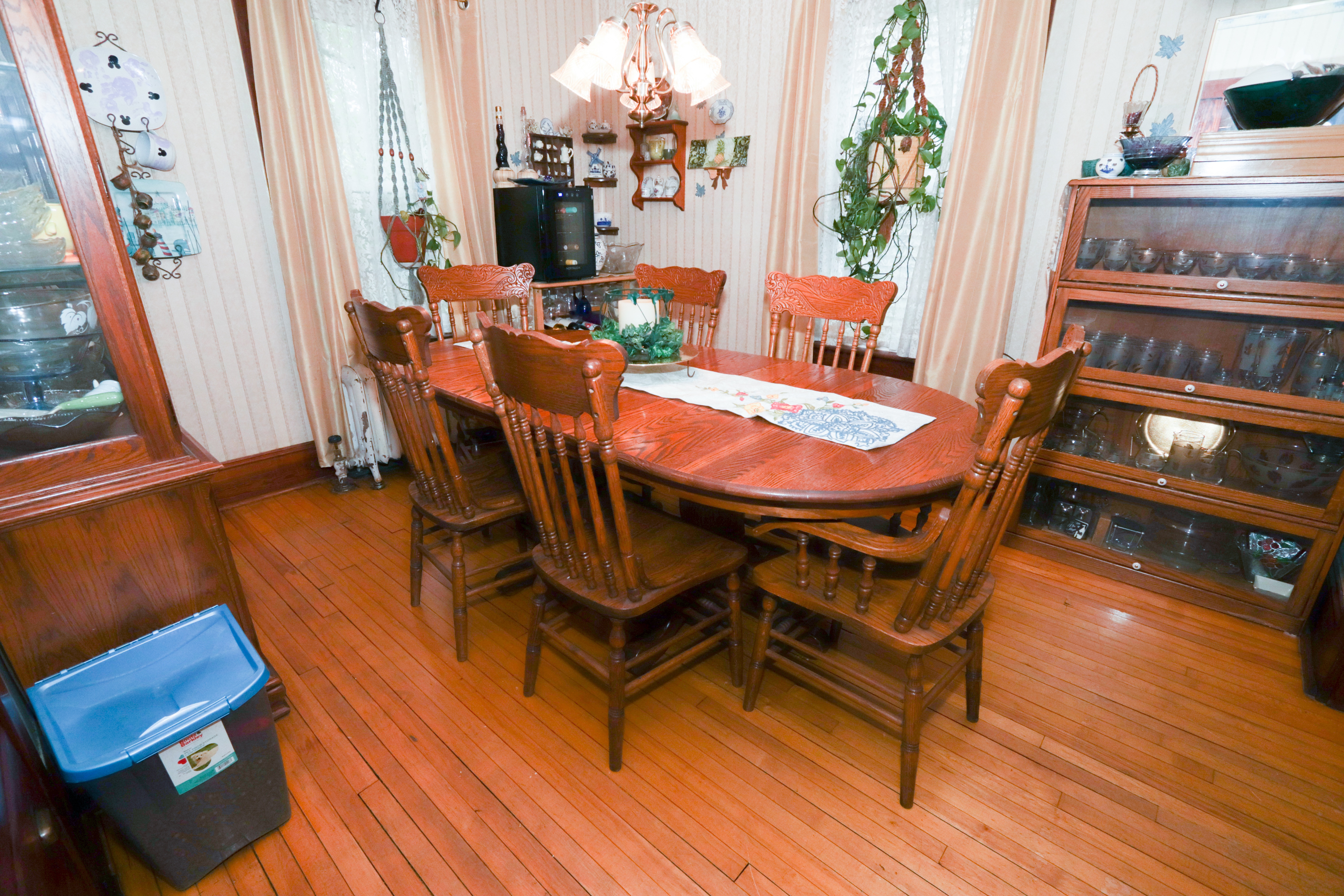 South Nashua House for Sale 34.5 Russell Ave Nashua NH 03060 dining room2