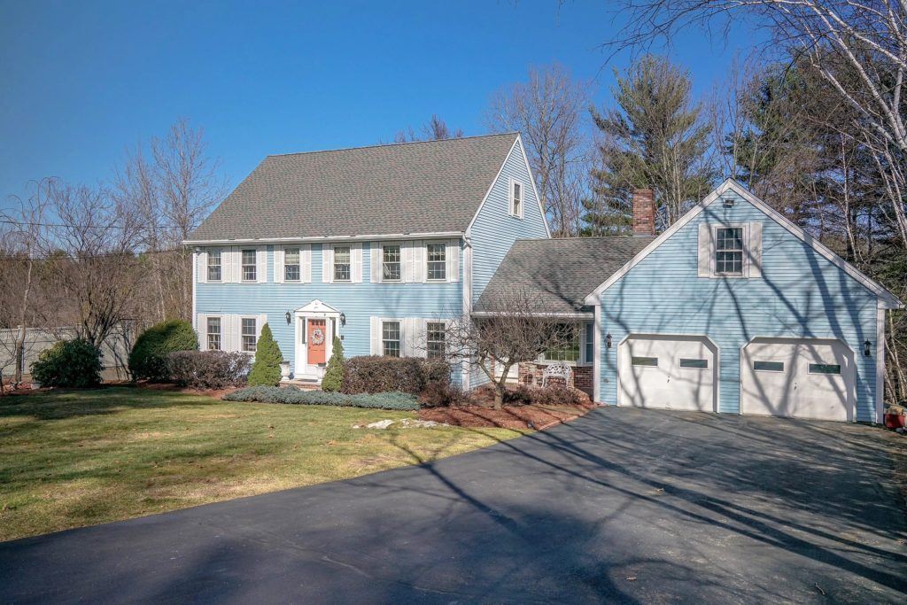 4 Rosecliff Drive, Nashua, NH 03062 (2) Southern NH Houses for Sale