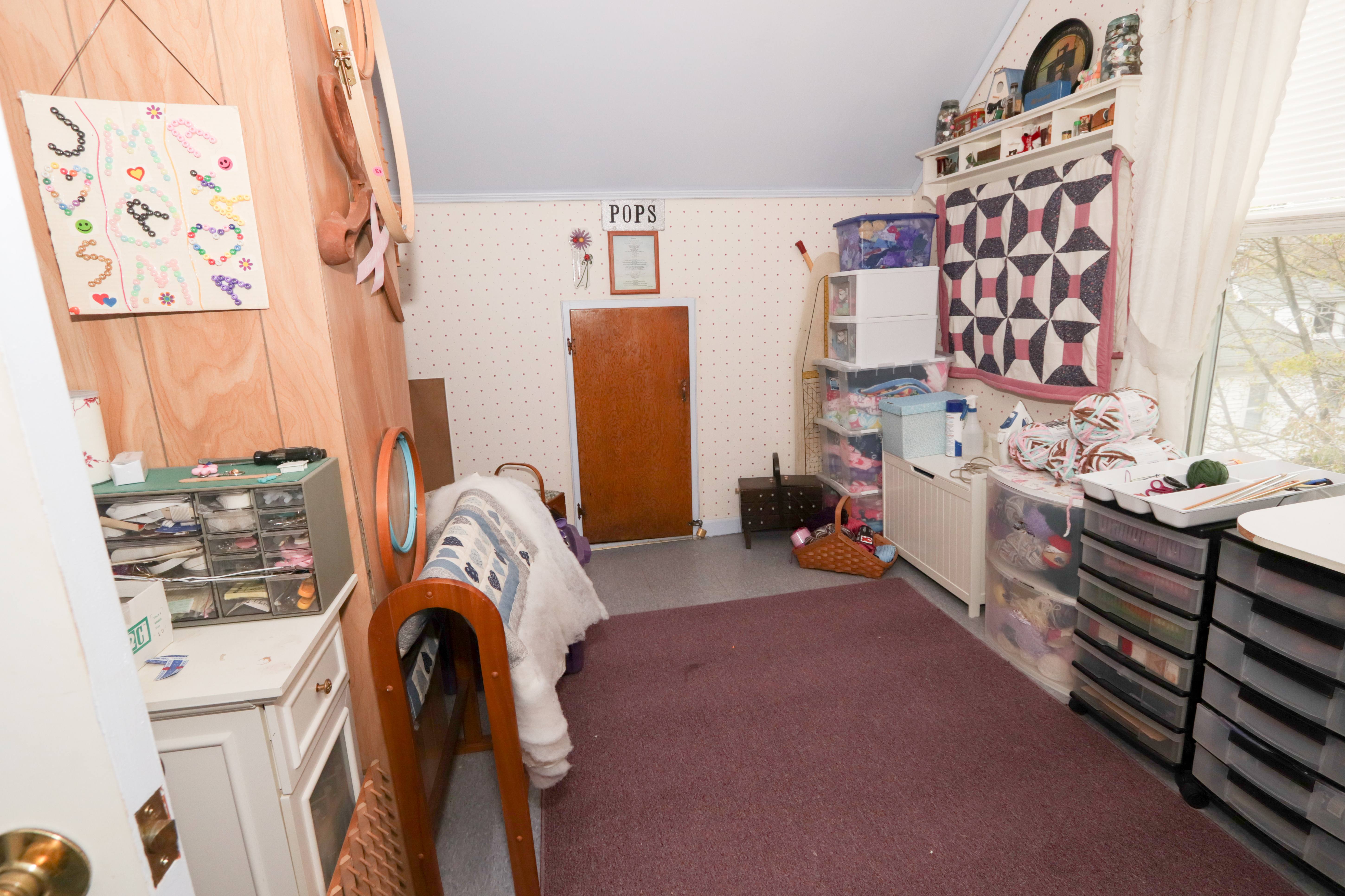 South Nashua House for Sale 34.5 Russell Ave Nashua NH 03060 craft room