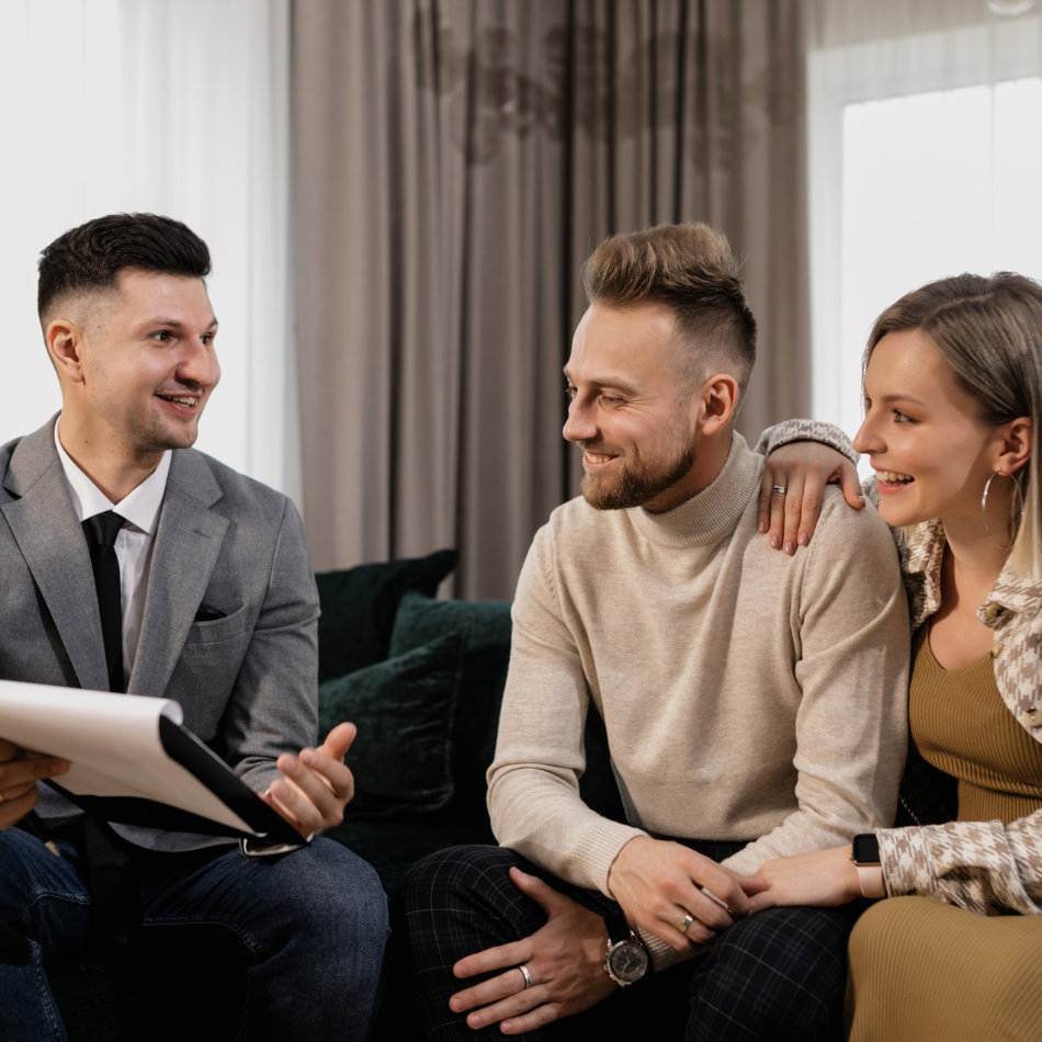 How to Decide the Best Offer When Selling Your Home (4)