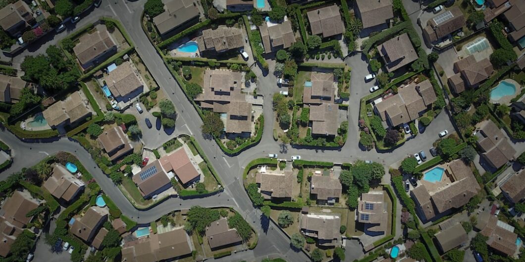 birds eye photography of city buildings