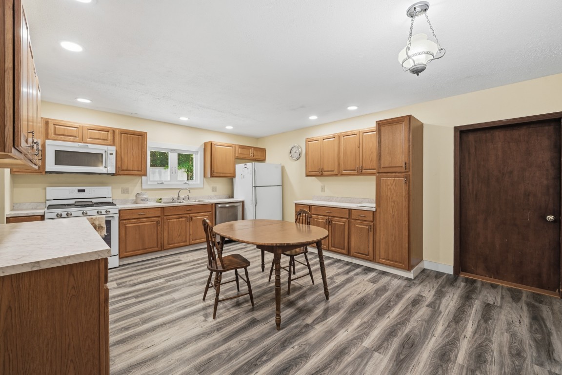 91 Colburn Rd Milford NH (medium) (3)