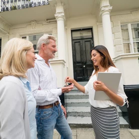 Summer Home Sale Smart Tips to Boost Southern NH Value (1)